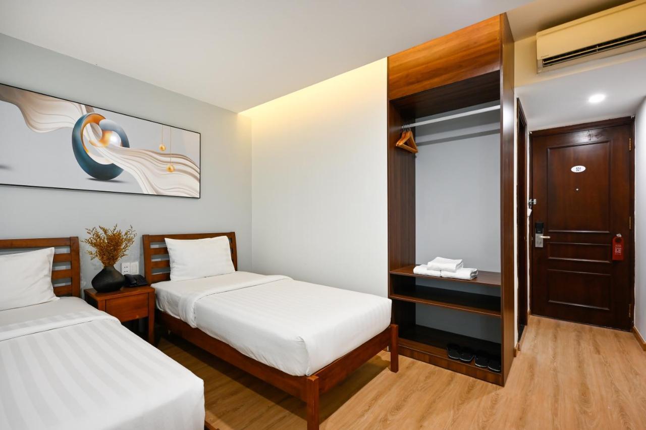 Pearl Central Hotel- Near Nguyen Hue Street Хошимин Экстерьер фото
