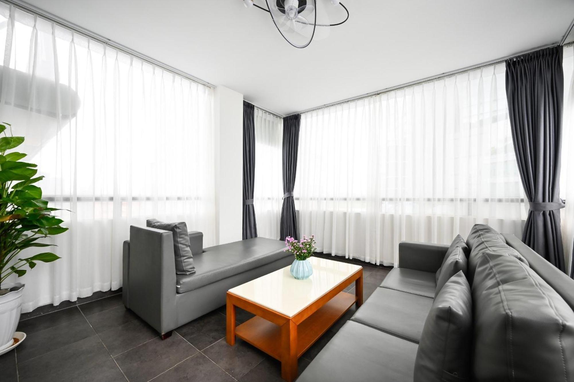 Pearl Central Hotel- Near Nguyen Hue Street Хошимин Экстерьер фото