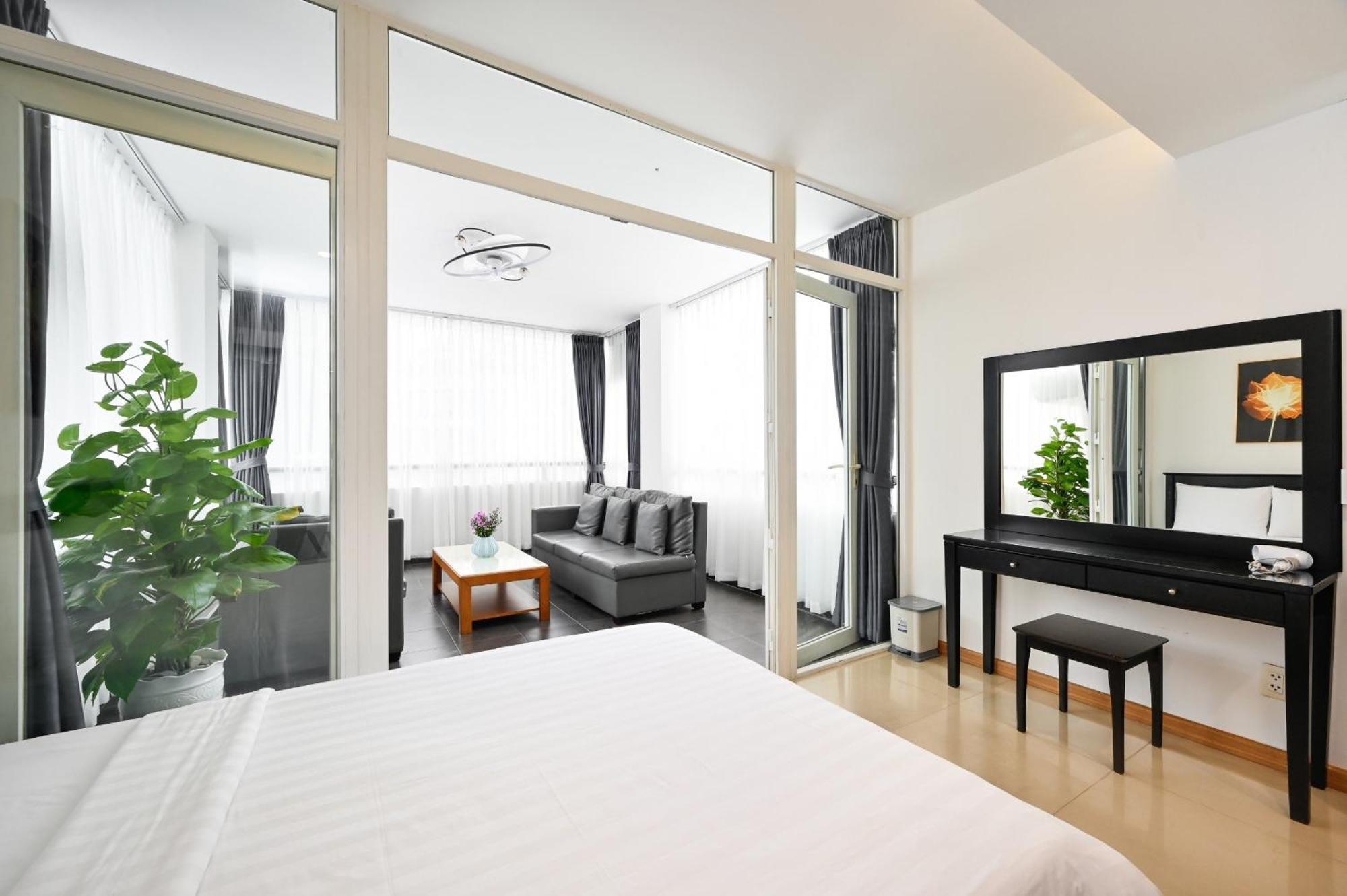Pearl Central Hotel- Near Nguyen Hue Street Хошимин Экстерьер фото